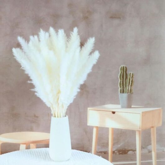 15pcs Large Artificial Daffodils Pampas Grass Vase Filler Bohemian Decor for Home Kitchen Wedding Office