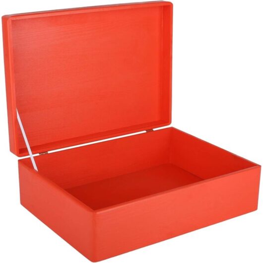 Wooden Storage Box with Lid 40 x 30 x 14 cm - Red