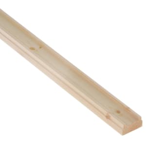 Cheshire Mouldings Pine Baserail for 32mm Spindles - 3.6m