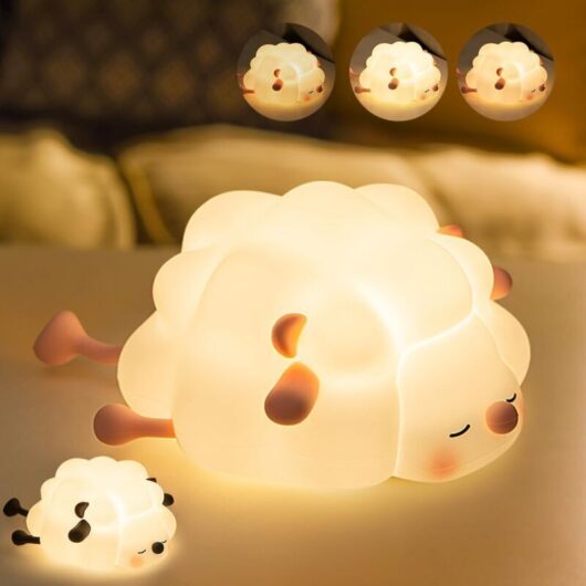 Silicone baby night light - USB rechargeable - Touch-sensitive bedside lamp with adjustable brightness - Kawaii sheep design - Nursery night light